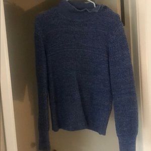 Gap sweater